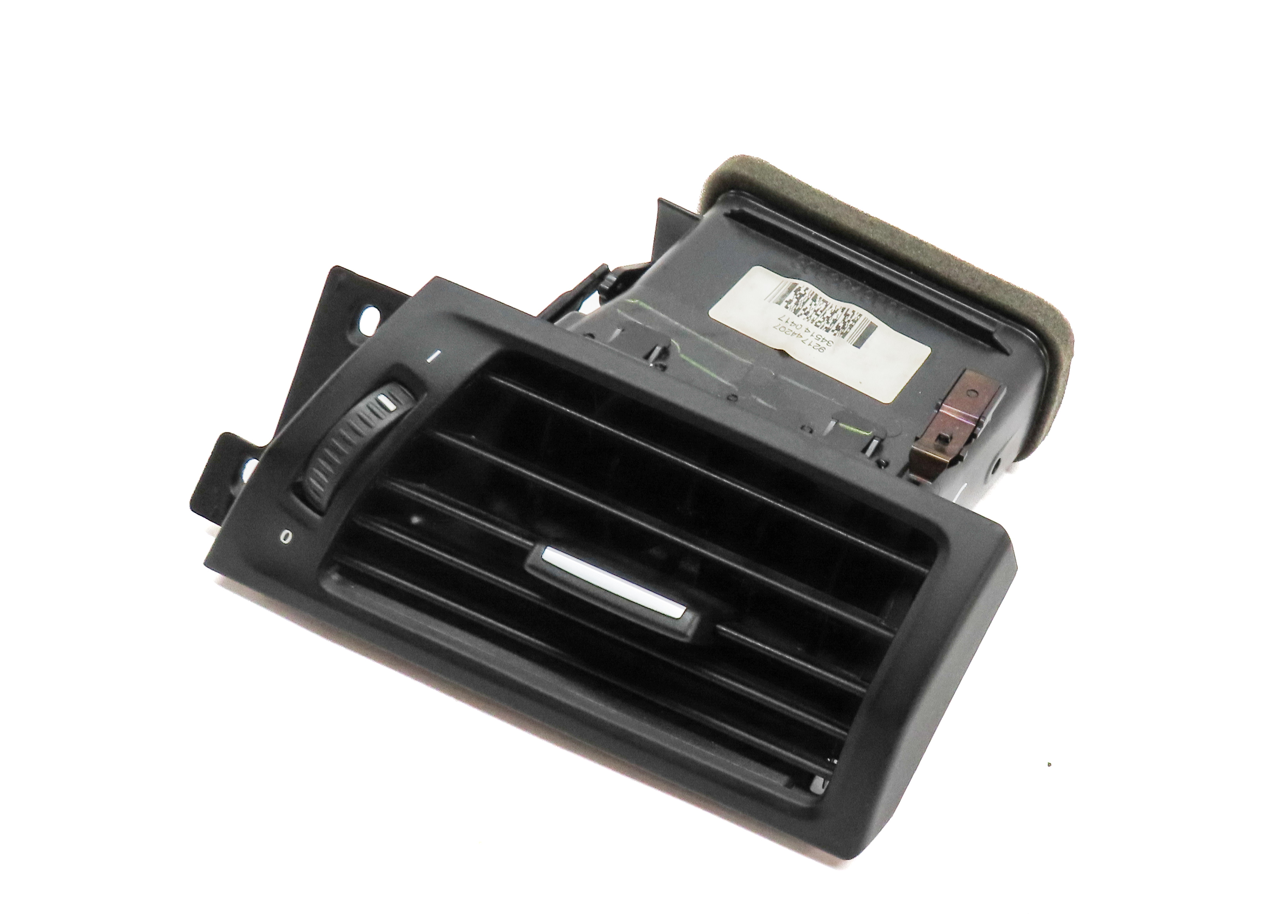 2015 BMW X3 (F25) FRONT RIGHT PASSENGER OUTER DASH HEATER A/C AIR VENT — exact item pictured